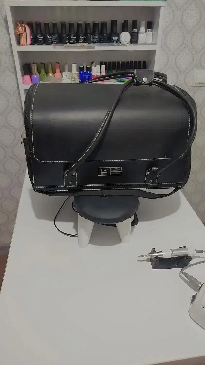 لوازم کاشت ناخن|آرایشگاه و سالن‌های زیبایی|پارس‌آباد, |دیوار