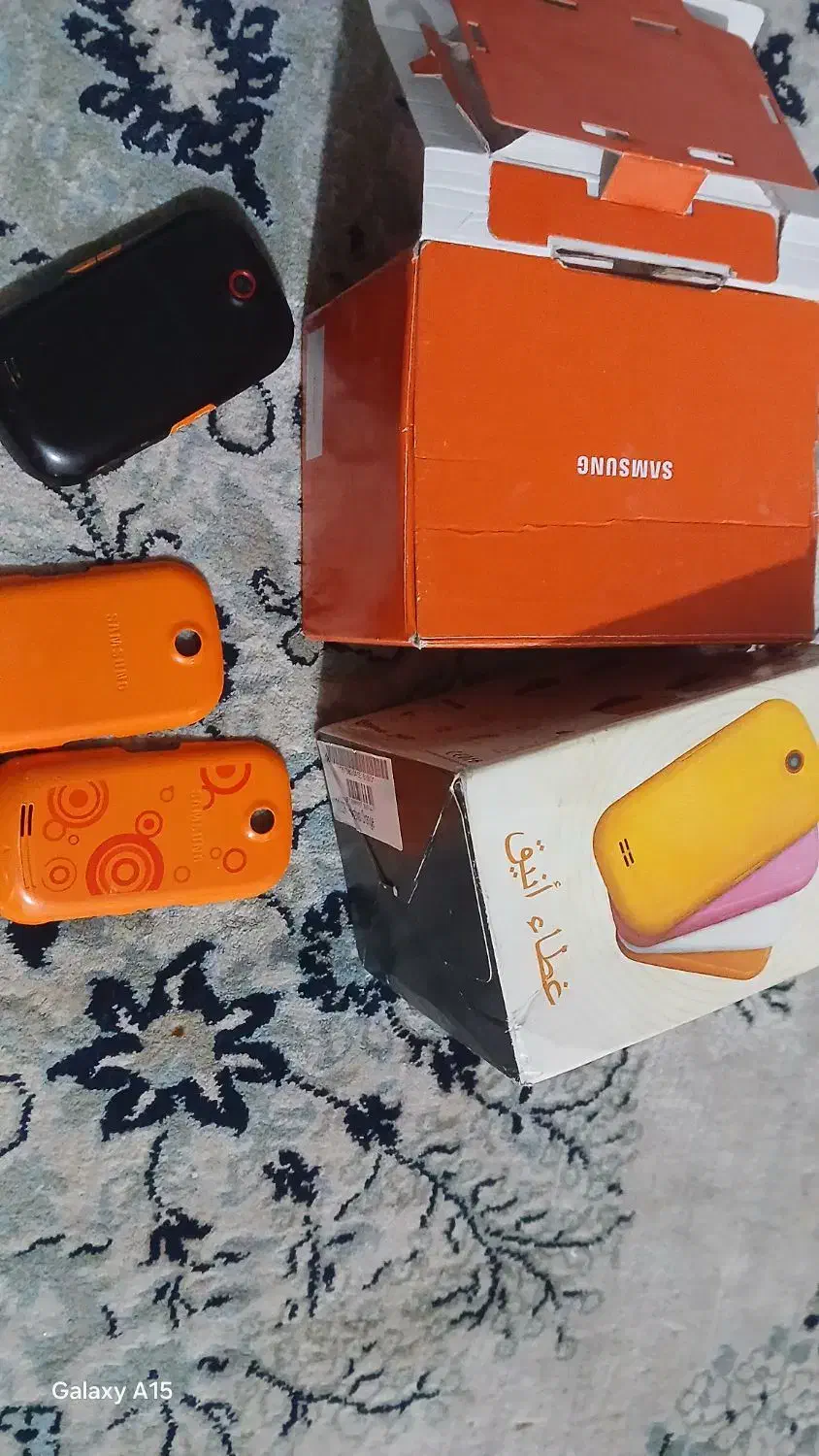 گوشی سامسونگ به همرا 2 عدد کاور|موبایل|گنبد کاووس, |دیوار