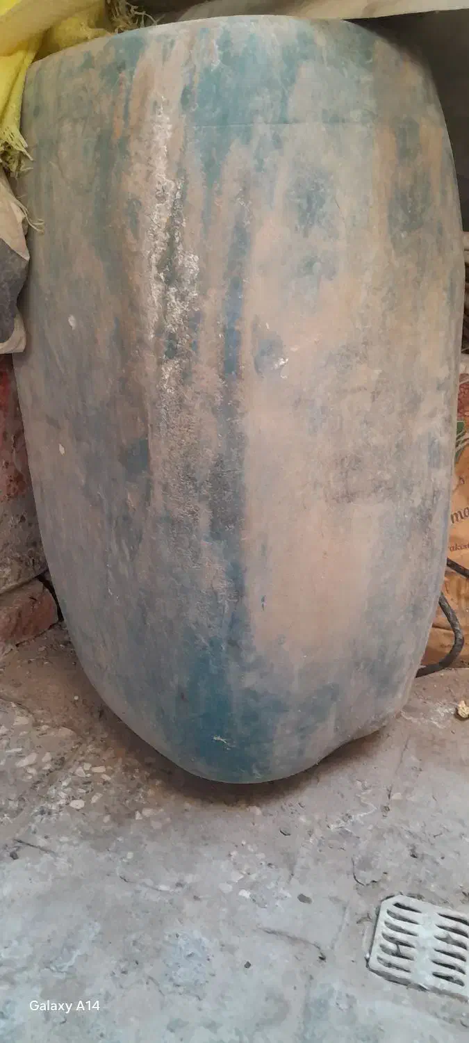 بشکه و گالن|ظروف نگهدارنده، پلاستیکی، یک‌بارمصرف|زاهدان, |دیوار