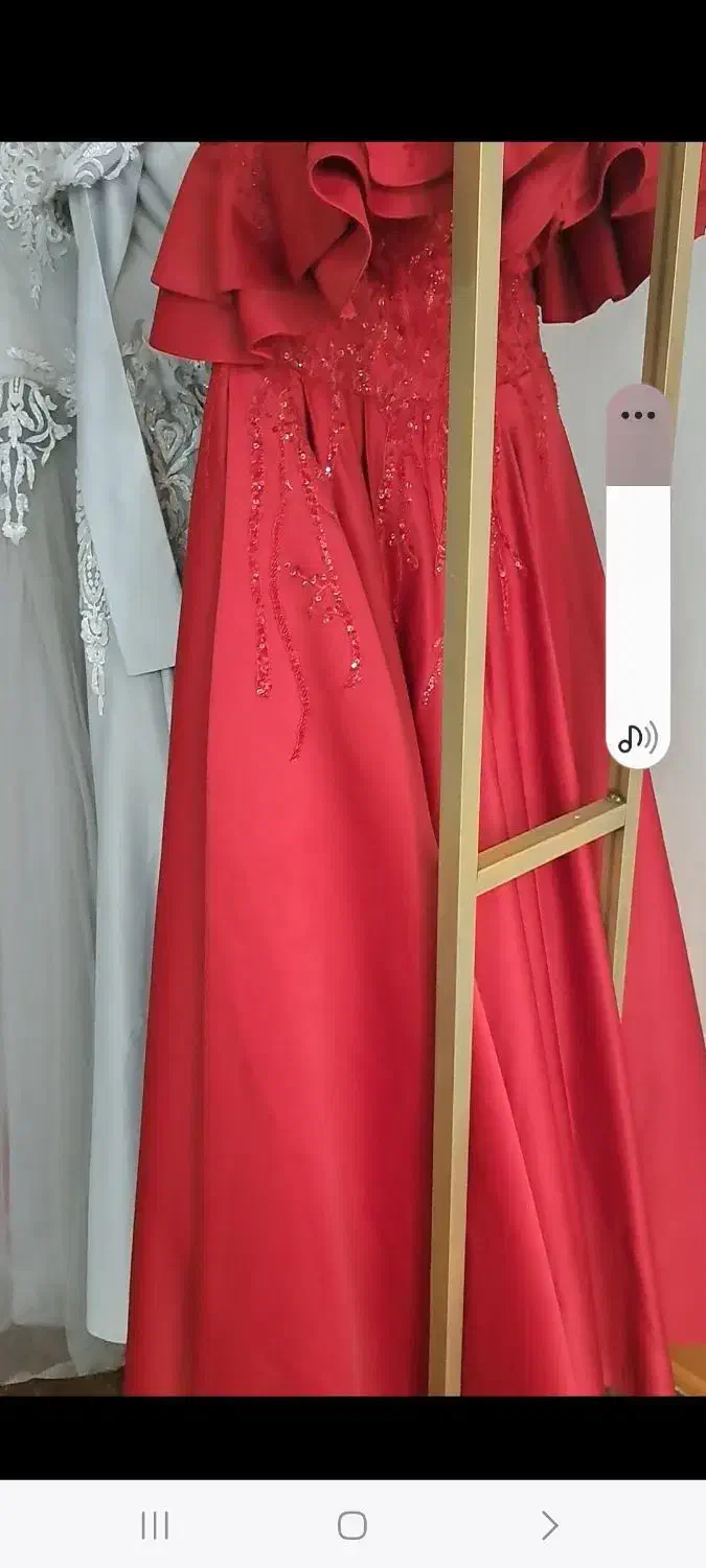 لباس عقدی و محضر|لباس|مشهد, سجاد شهر|دیوار