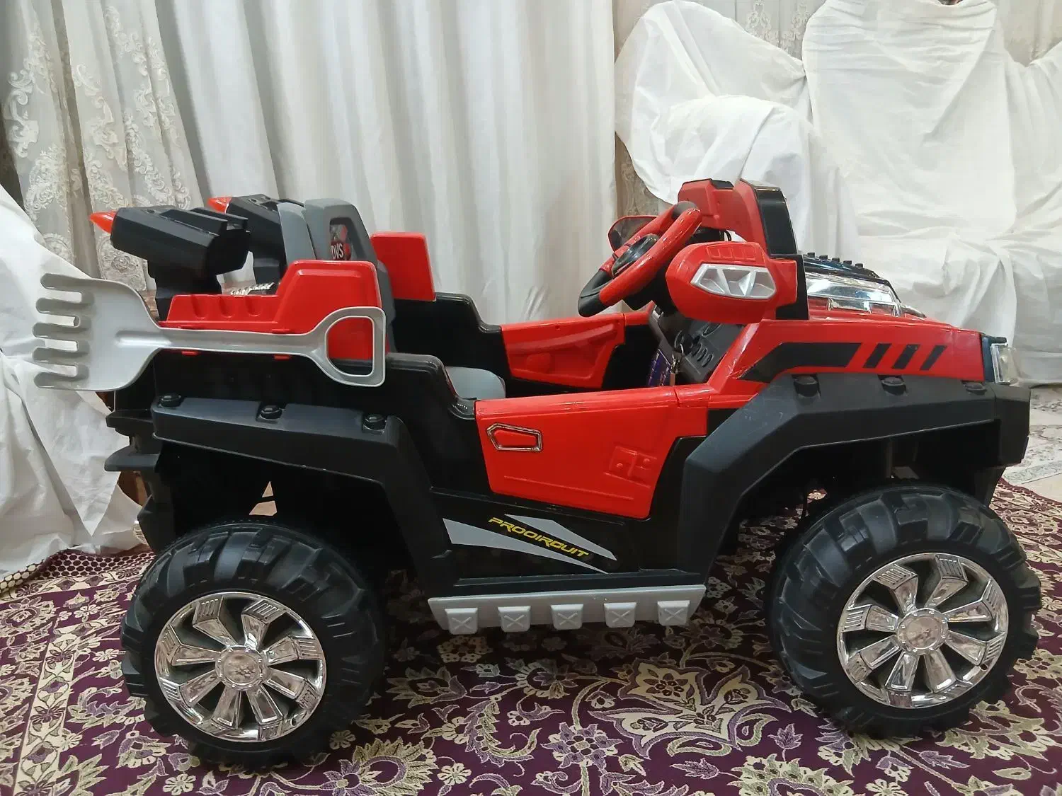 ماشین شارژی|اسباببازی بچه|تیران, |دیوار