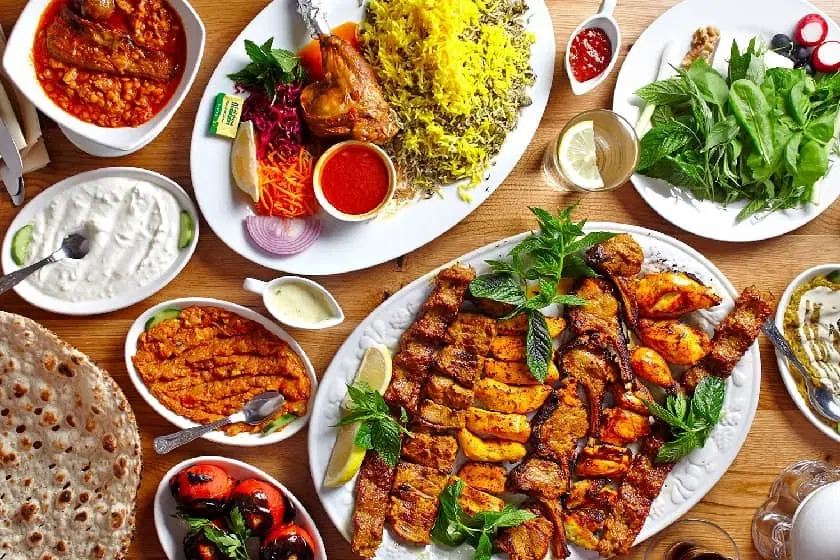 آشپز|استخدام خدمات فروشگاه و رستوران|هشتگرد, شهرک افشاریه|دیوار