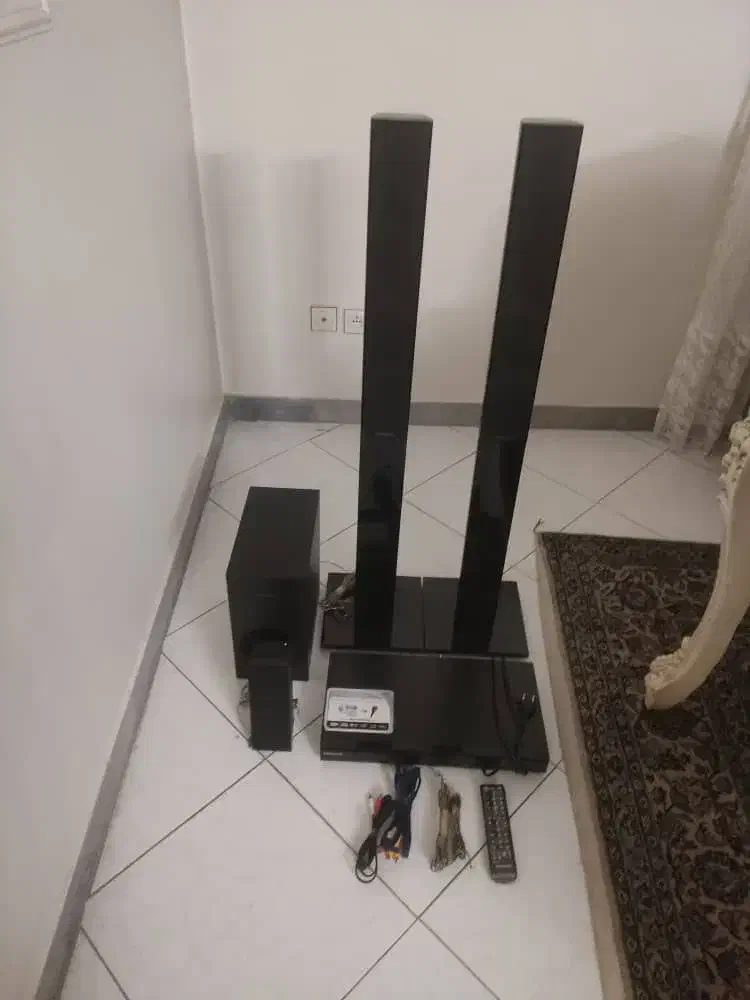 یه دستگاه سینما خانگی کاملا سالم استفاده نشده نو|پخشکننده DVD و ویدیو|تهران, مینابی|دیوار