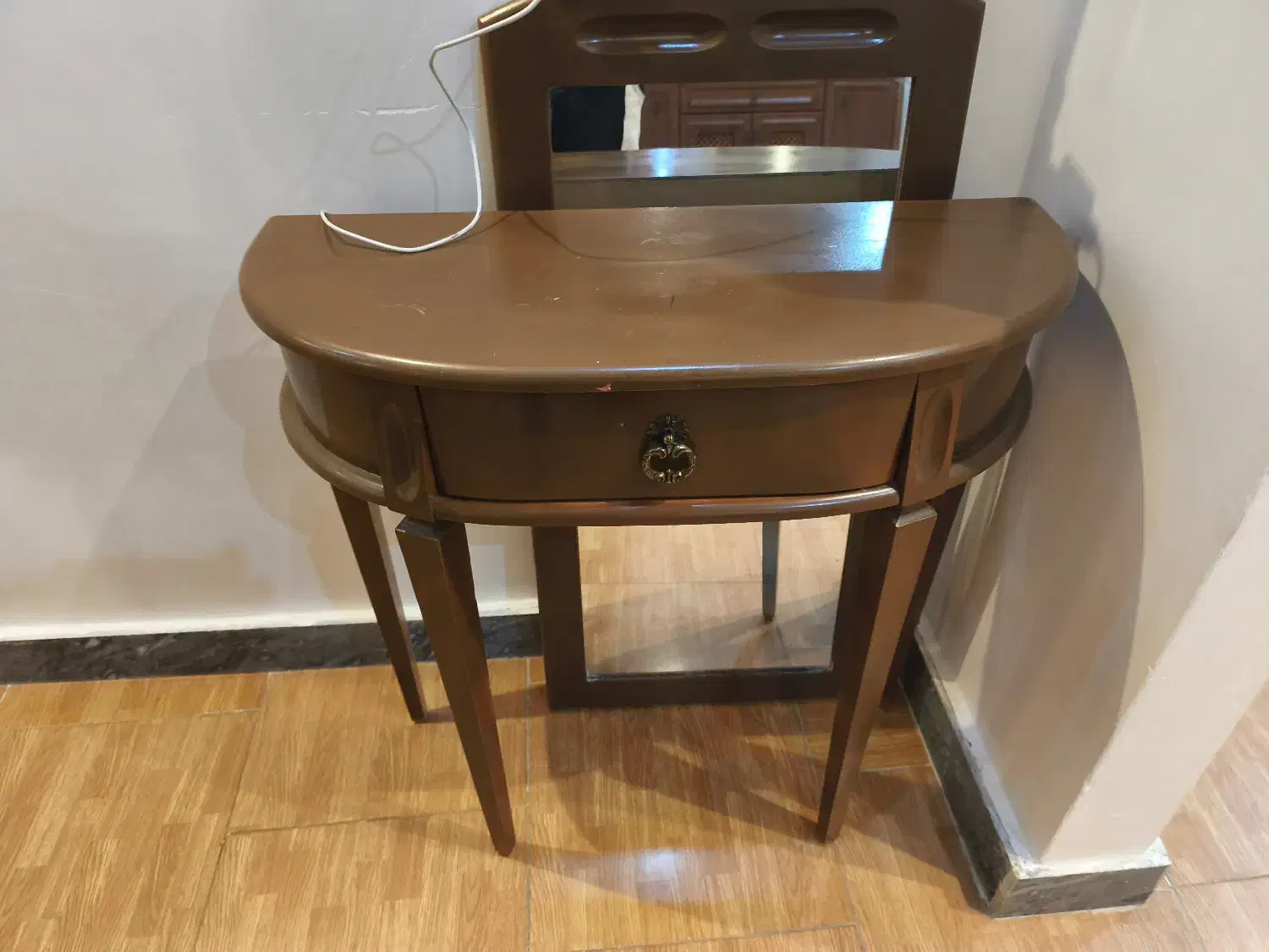 کنسول چوبی|بوفه، ویترین، کنسول|رشت, فلسطین|دیوار