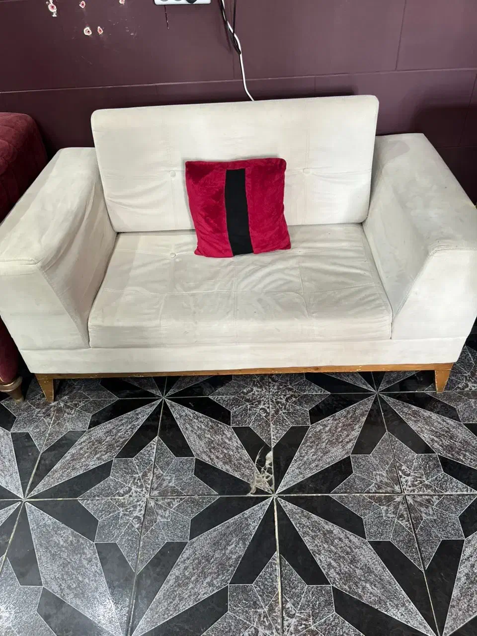 چند عدد مبل تکی و دونفره|مبلمان خانگی و میز عسلی|امیدیه, |دیوار