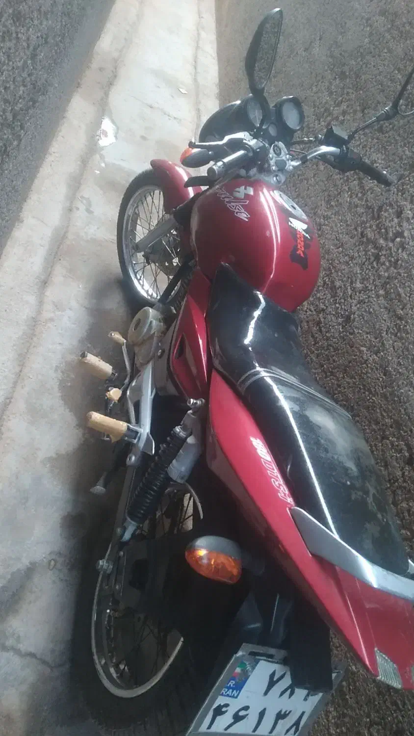 پالس 180باجاج پره ای|موتورسیکلت|اسفراین, |دیوار