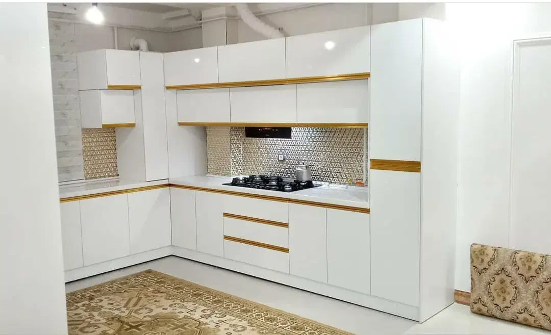 ۱۰ متر کابینت هایگلاس فقط ۴۹ میلیون تومان|مصالح و تجهیزات ساختمان|یزد, |دیوار