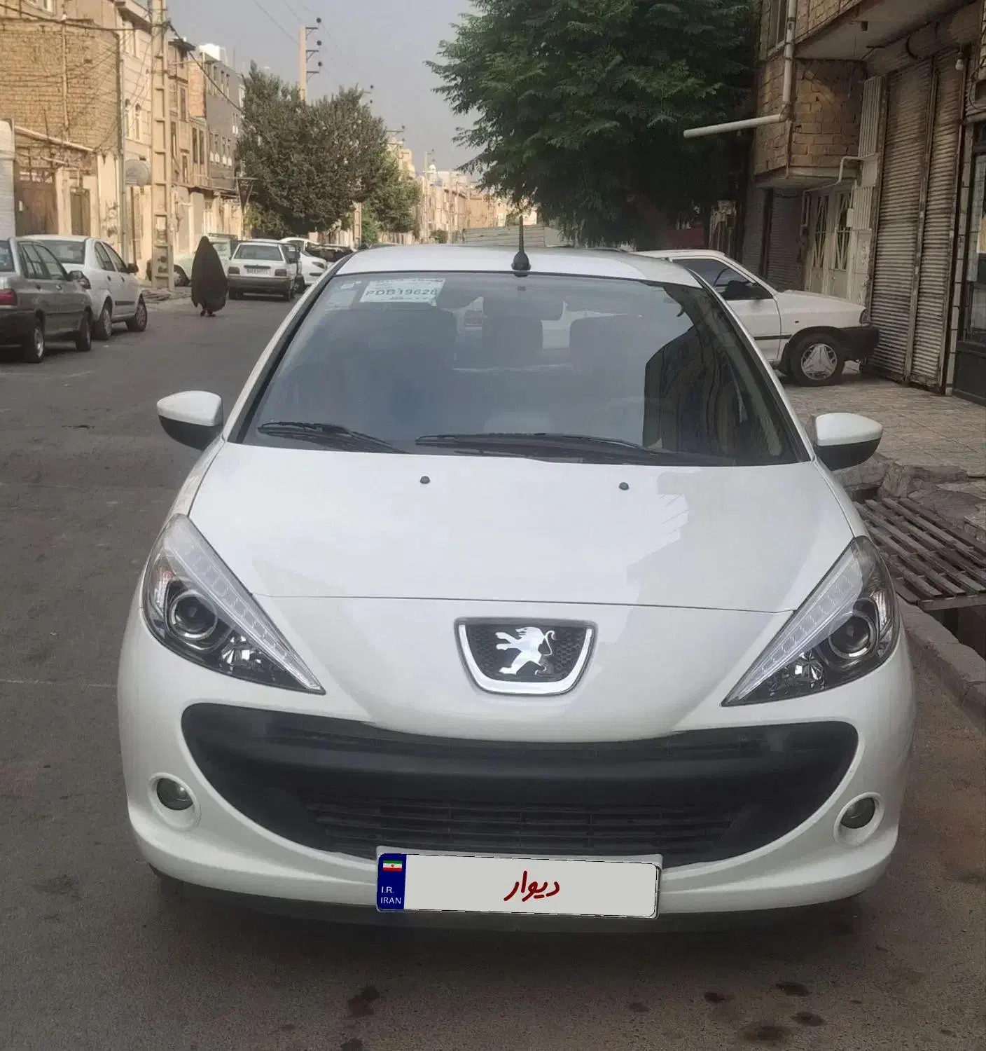 پژو ۲۰۷ اتوماتیک TU5 ارتقاع یافته ۱۴۰۲   ESP|خودرو سواری و وانت|نسیم‌شهر, |دیوار