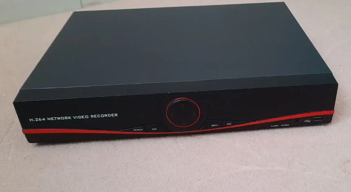 دی وی ار ۸ کانال همراه با دوربین|دوربین مداربسته|قم, ولیعصر|دیوار