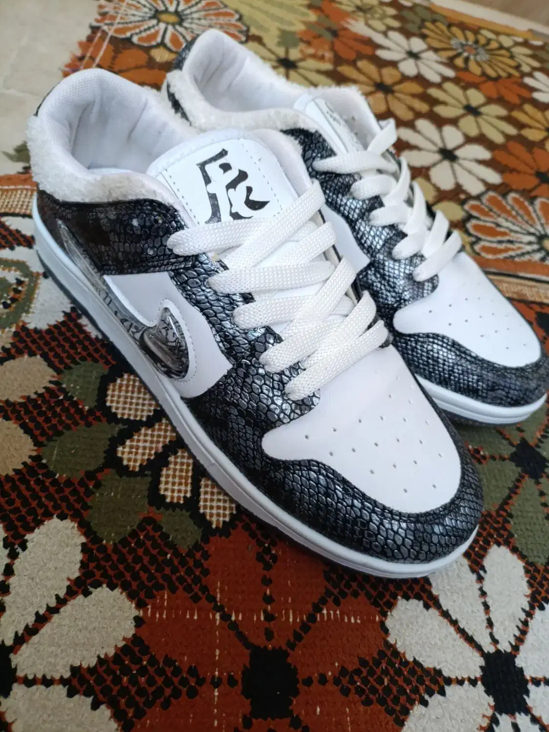 کفش نایک دراگون|کیف، کفش، کمربند|مشکین‌دشت, |دیوار