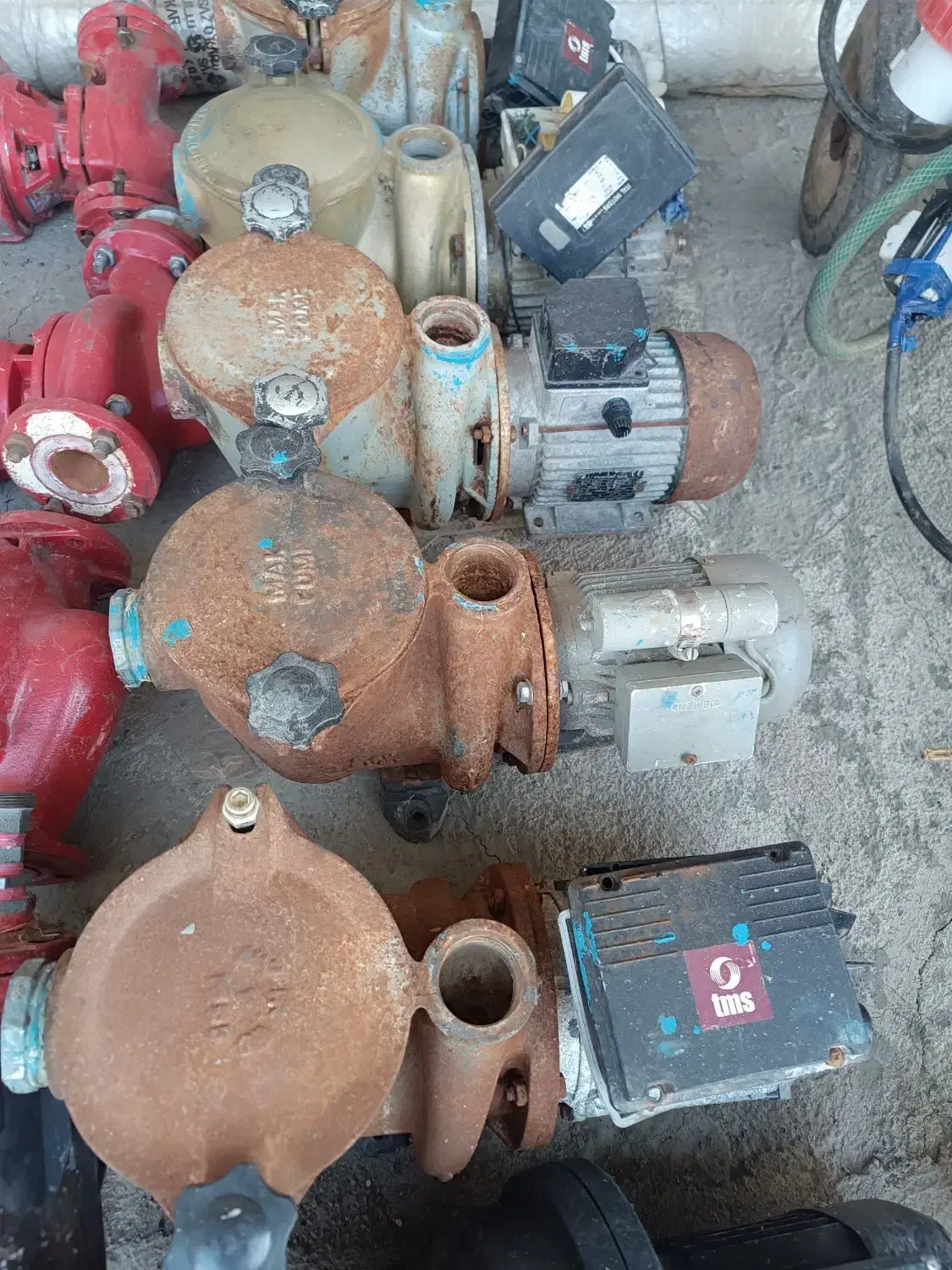 تعدادی پمپ آب تصفیه استخر پمپ آب شوفاژ|مصالح و تجهیزات ساختمان|شهریار, شهریار|دیوار