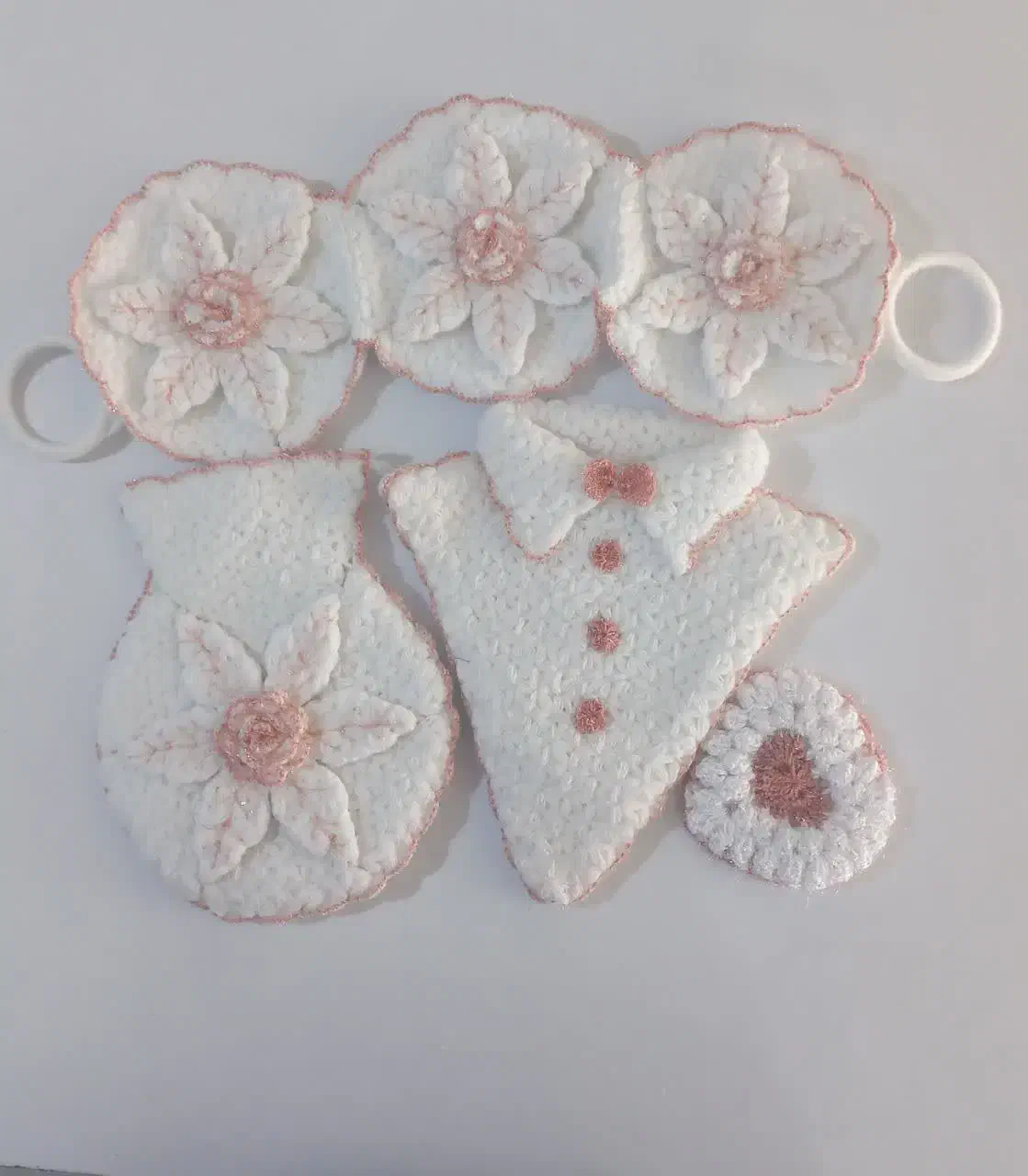 سرویس لیف عروس مدل ترک وهمراه با یک اسکاج|لوازم حمام|گلبهار, شهر جدید گلبهار|دیوار