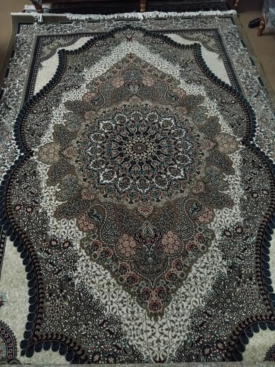 قالی و مبل|فرش|گرگان, |دیوار