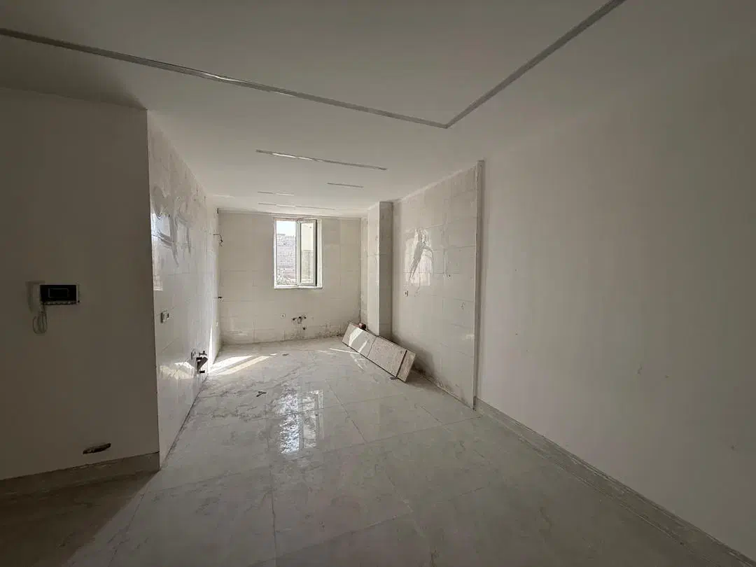 کلید نخورده شهرک لاله|فروش آپارتمان|گرمسار, |دیوار