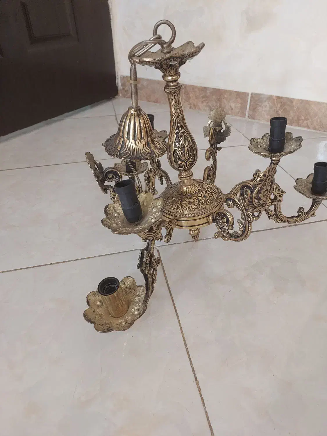 لوستر برنز ۳ شاخه|لوستر و چراغ آویز|اراک, |دیوار