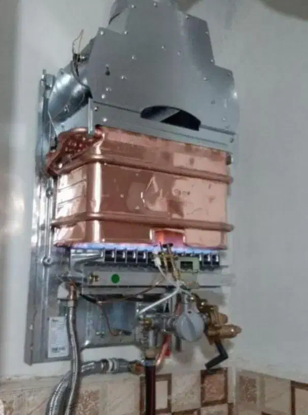 تعمیر ، سرویس و نصب آبگرمکن ، پکیج ، بخاری|خدمات پیشه و مهارت|آزادشهر, |دیوار