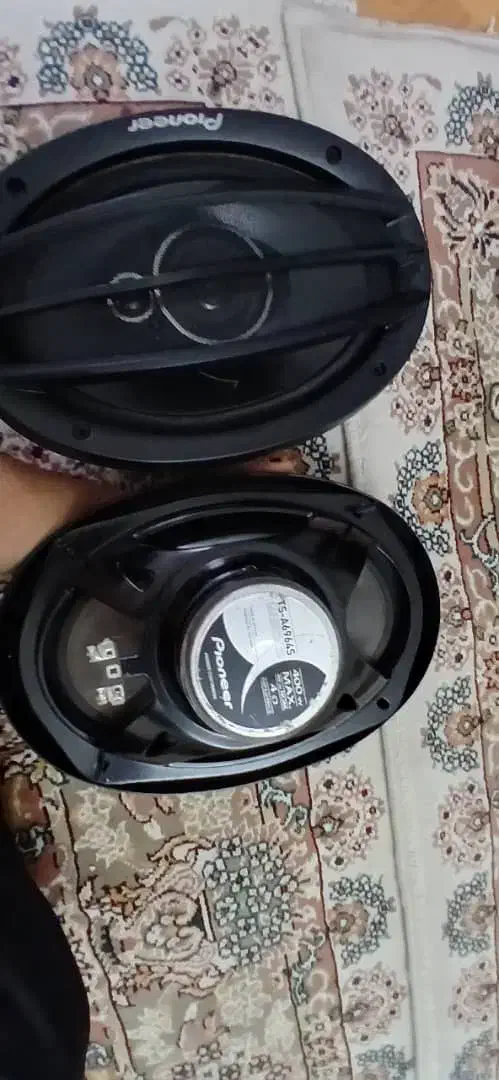 باند پاینور|صوتی و تصویری|کرج, کلاک نو|دیوار