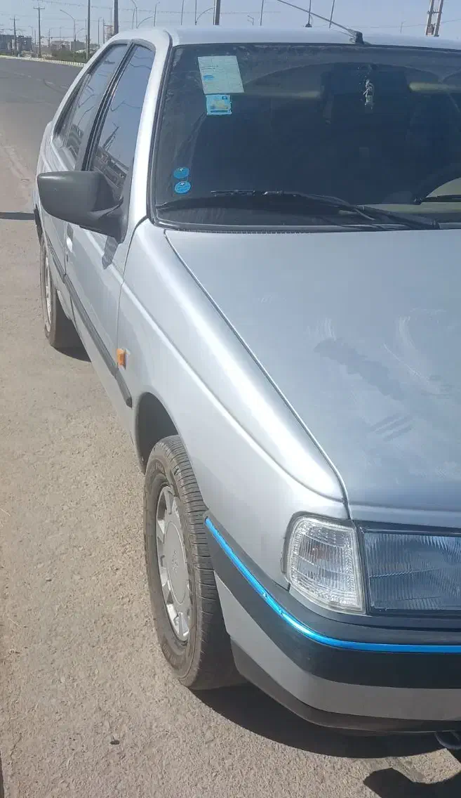 پژو 405 دوگانه فابریک مدل 98|خودرو سواری و وانت|قم, باغ شریفی|دیوار