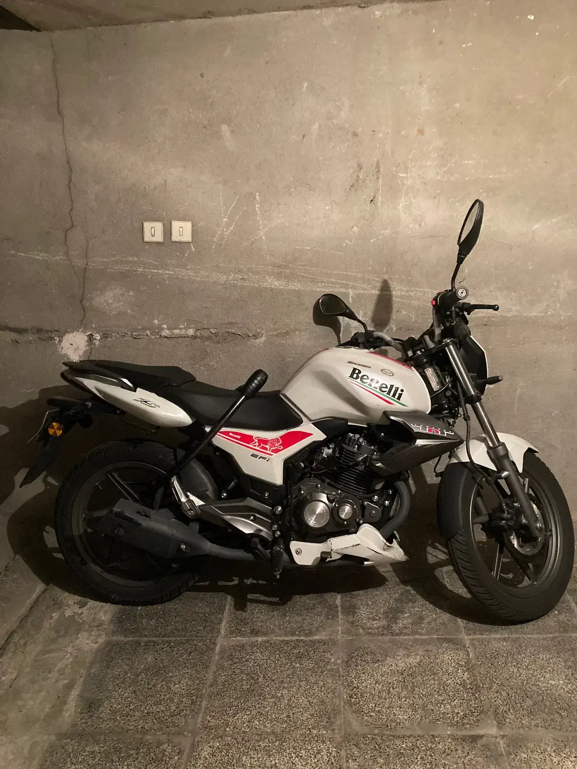 موتور بنلی ۱۵۰ - benelli tnt15|موتورسیکلت|تهران, آذربایجان|دیوار