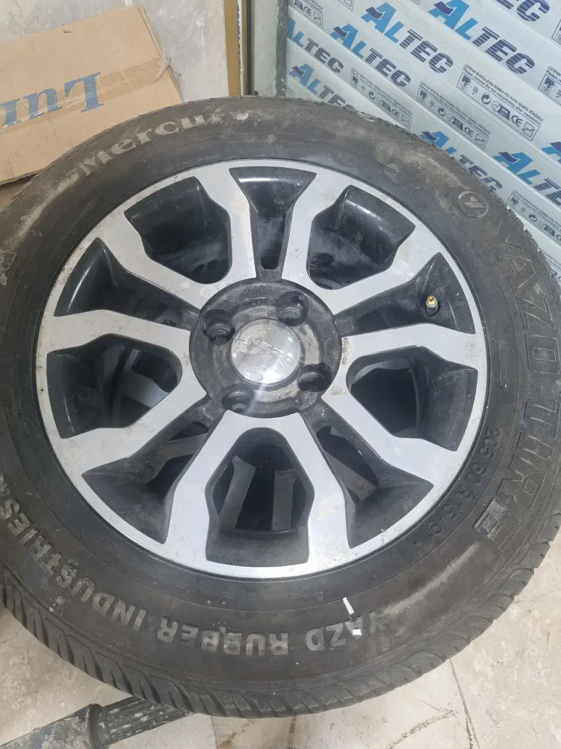 رینگ اسپرت لاستیک|قطعات یدکی و لوازم جانبی|شریف‌آباد, |دیوار