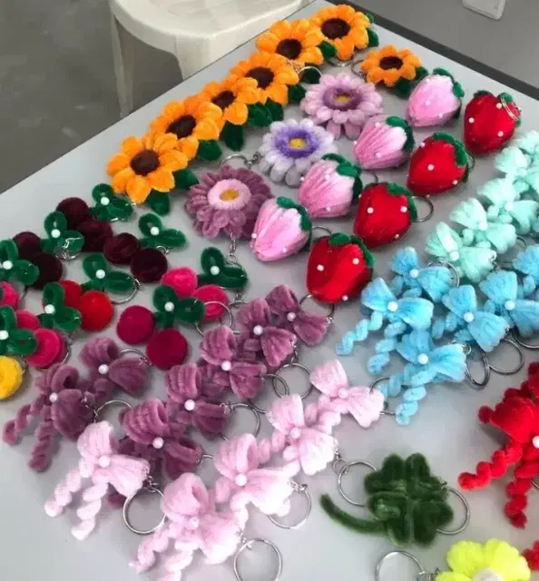 جا کلیدی و آویز موبایل و چارم بگ ها|صنایع دستی و سایر لوازم تزئینی|زاهدان, |دیوار