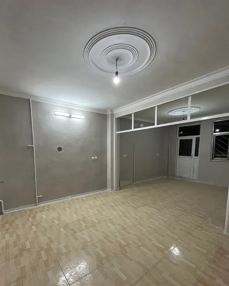 اجاره منزل|اجارهٔ آپارتمان|ری, شهادت|دیوار