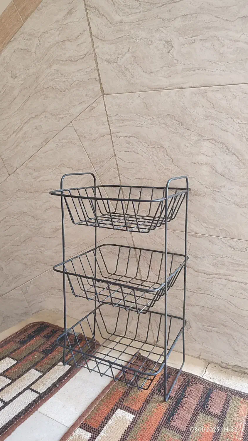 جاسیب زمینی پیاز و سینی استیل|آبچکان و نظمدهنده ظروف|بهارستان, |دیوار