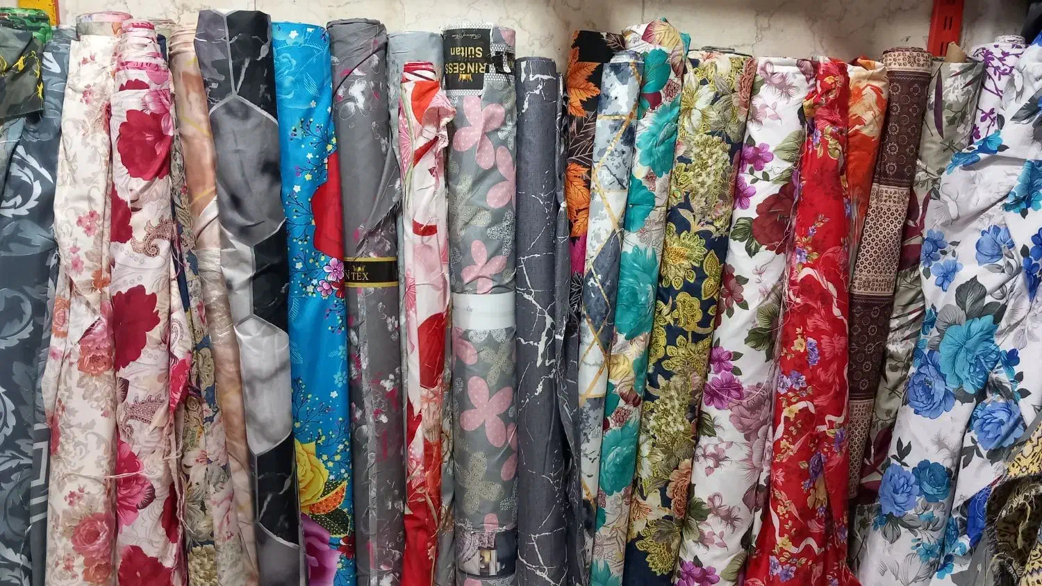 پارچه لحافی(ملحفه)|رختخواب، بالش، پتو|اسلامشهر, شهرک قائمیه|دیوار