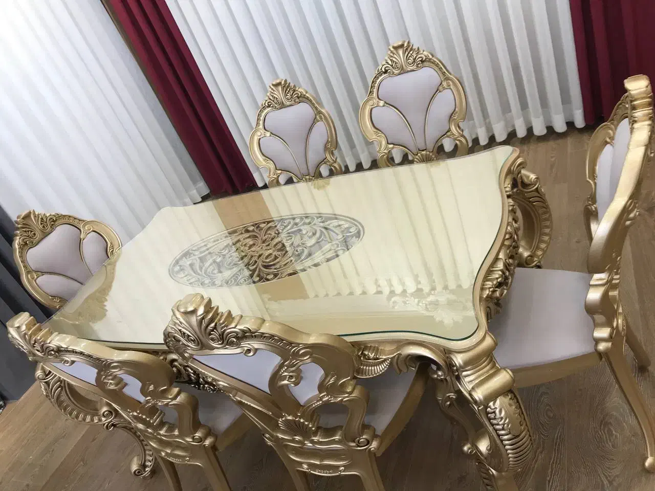 میز ناهار خوری ۶نفره سلطنتی گلد|میز و صندلی غذاخوری|رشت, سعدی (تختی)|دیوار