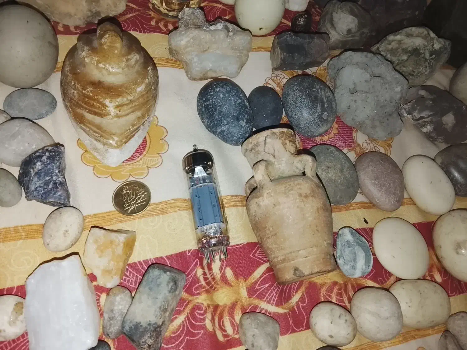 باسلام انواع سنگهای قیمتی وطب درمانی|کلکسیون اشیاء عتیقه|قزوین, |دیوار