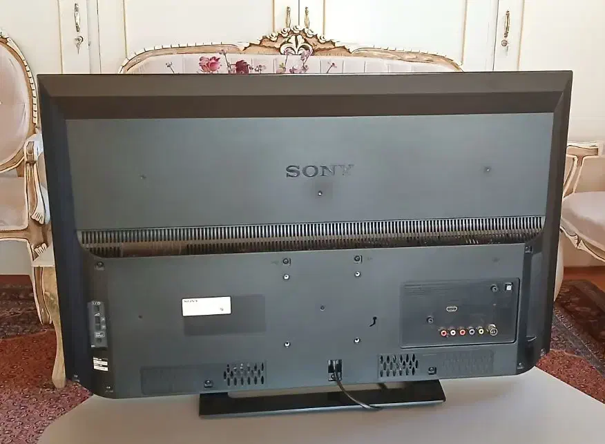 تلویزیون LCD مارک SONY|تلویزیون و پروژکتور|اردبیل, |دیوار
