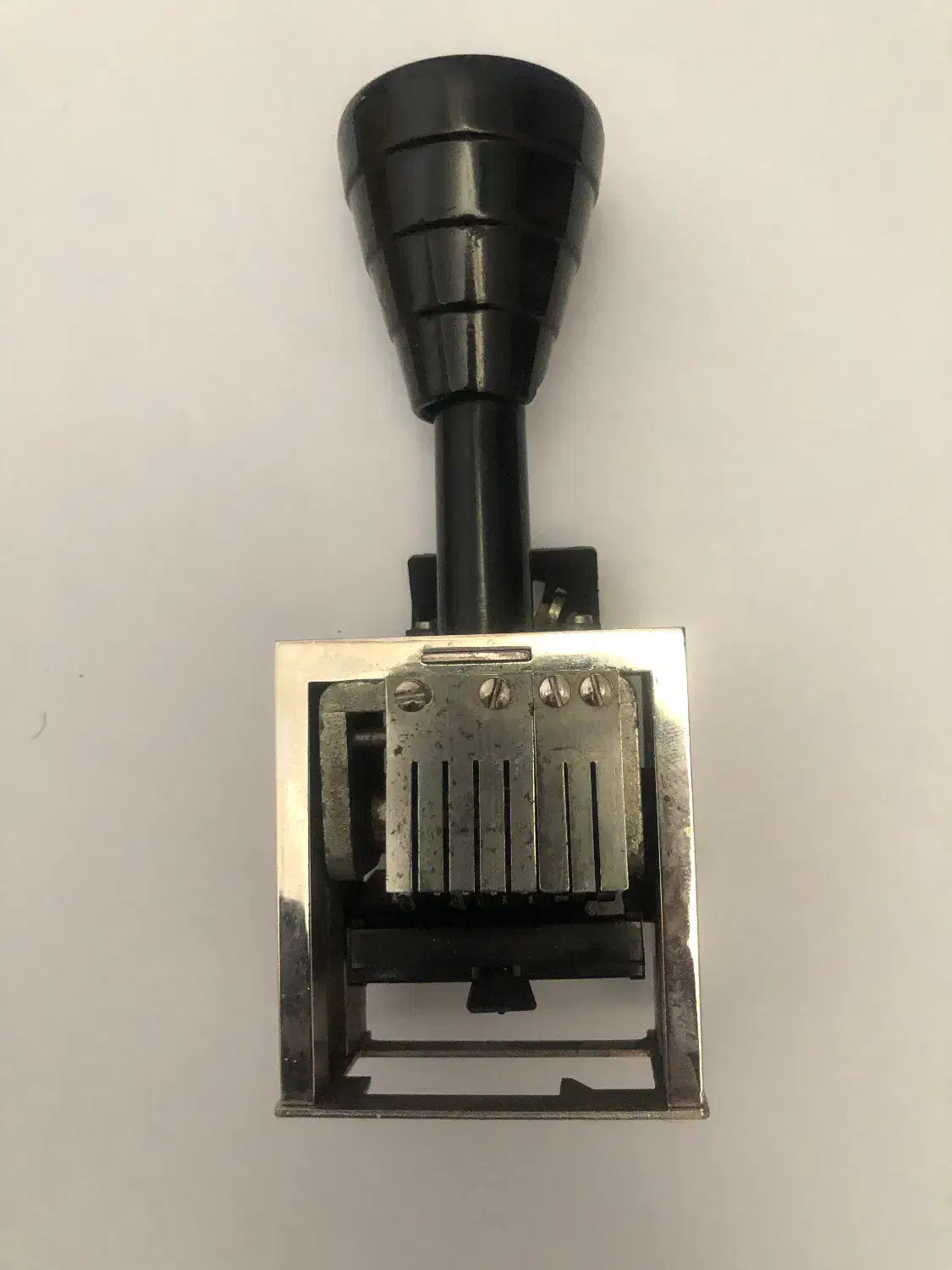 مهرشماره زن IMPERIAL آلمانی قدیمی|کلکسیون اشیاء عتیقه|تهران, زعفرانیه|دیوار