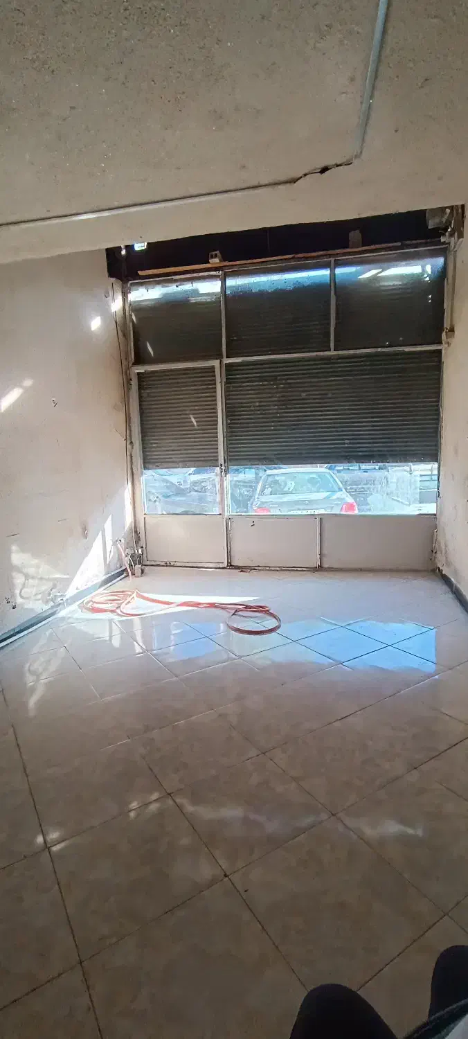 اجاره مغازه تختی|اجارهٔ مغازه و غرفه|اسلامشهر, صادقیه|دیوار