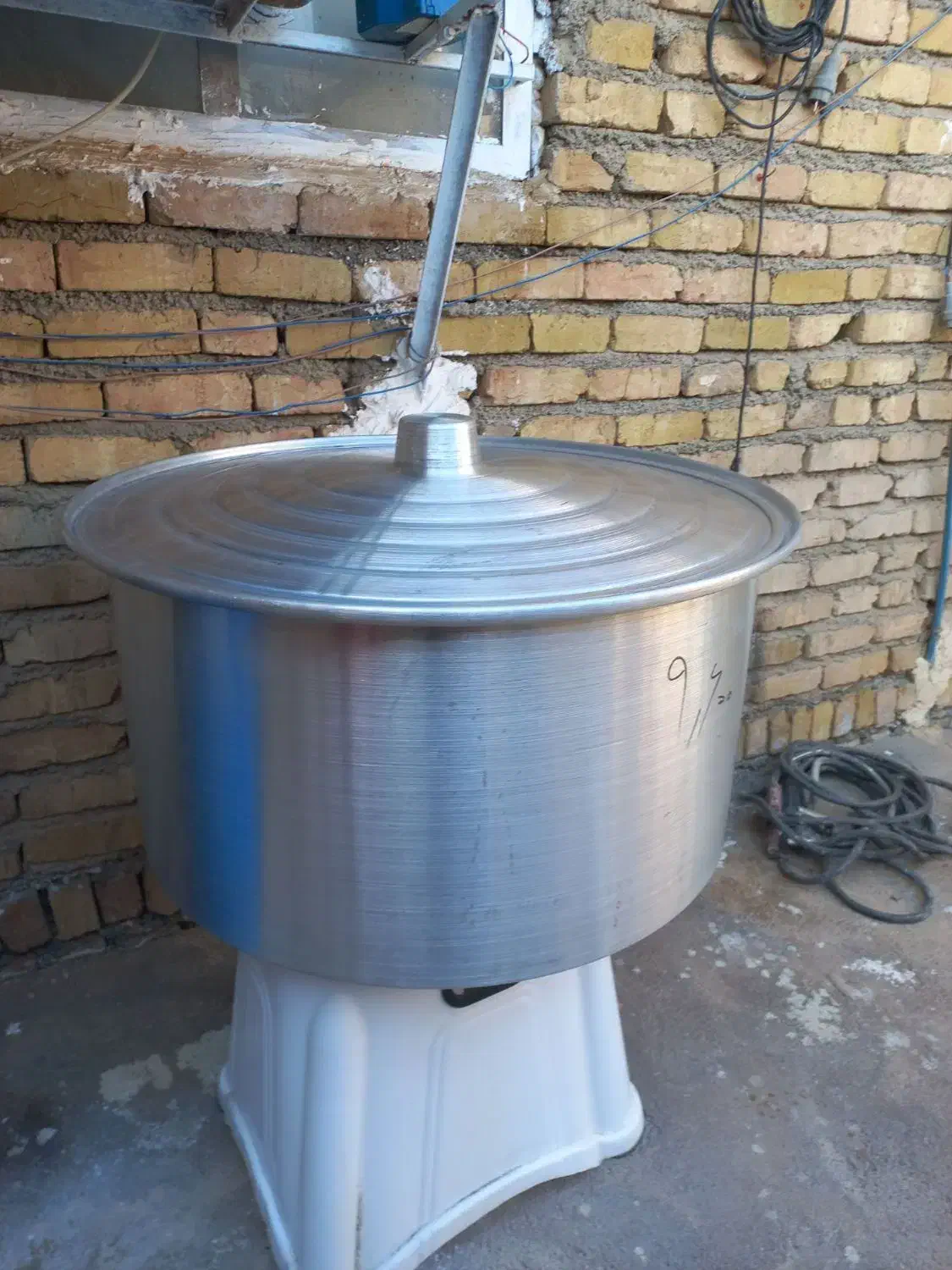 دیگ بزرگ|ظروف پخت‌وپز|نظرآباد, رسالت|دیوار