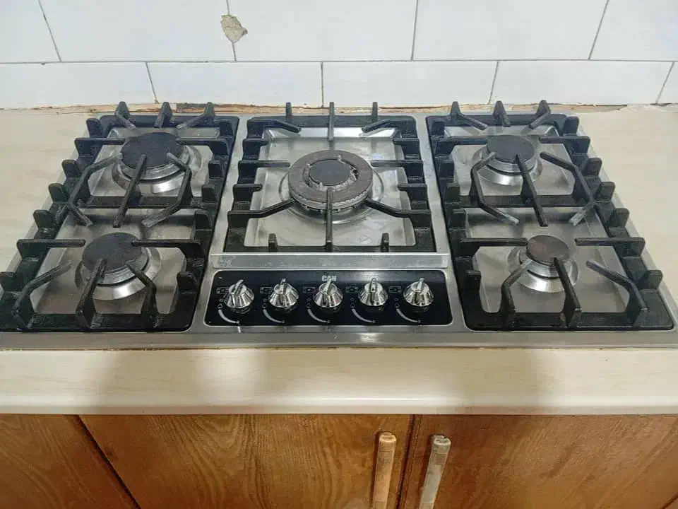 فروش کابینت چوبی  همراه هود و گاز سینک و شیرآلات|اجاق گاز و لوازم برقی پخت‌وپز|گمیشان, |دیوار