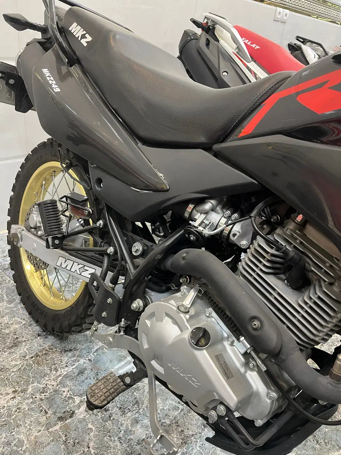 Mkz 250  نو|موتورسیکلت|آذرشهر, |دیوار