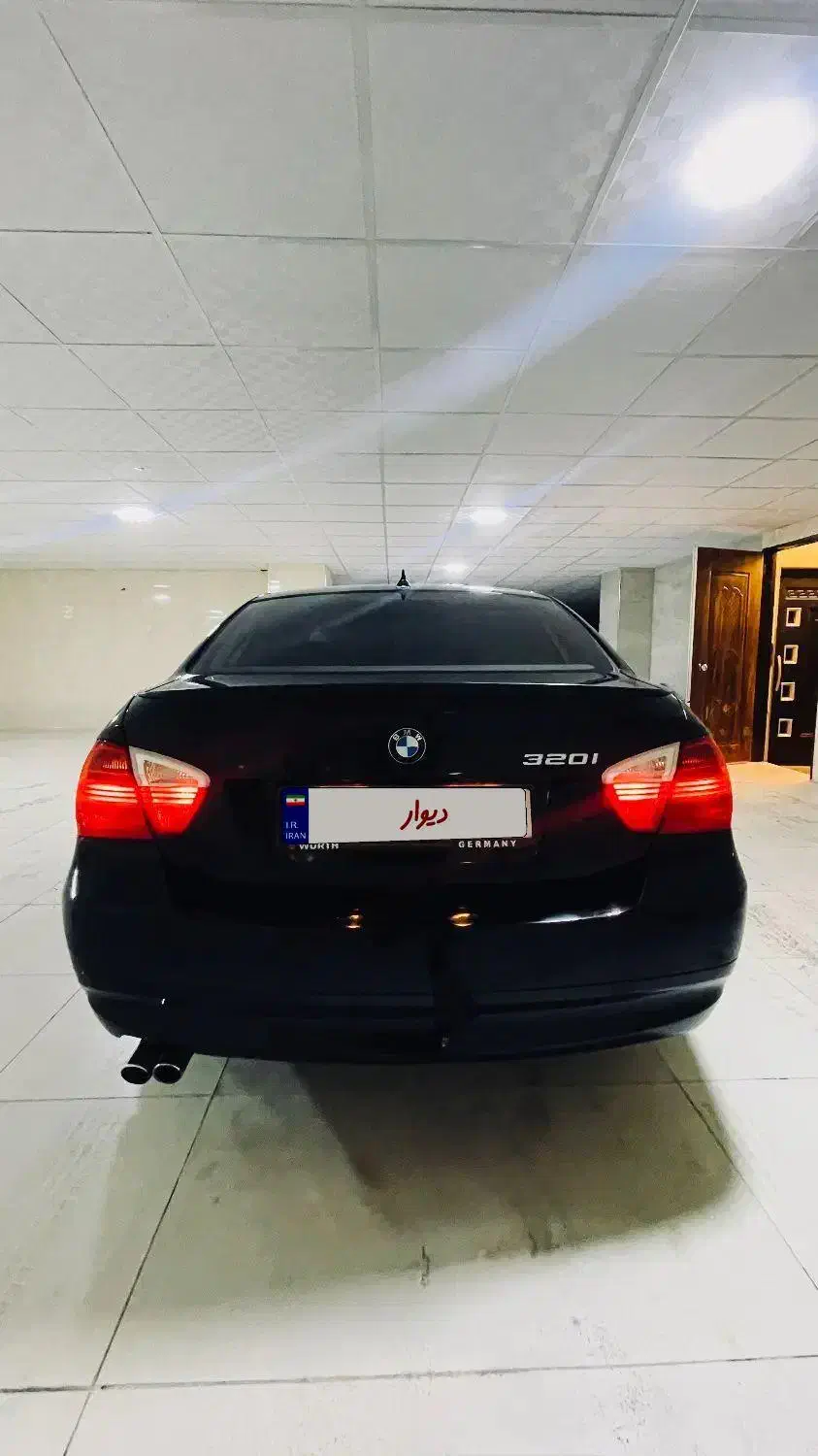 بی ام و ۳۲۰ دو برگ سند در حد|خودرو سواری و وانت|تبریز, |دیوار