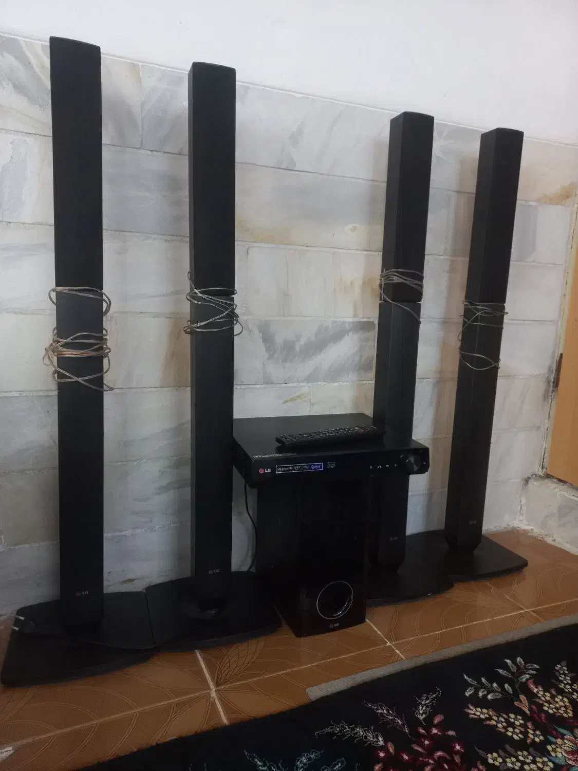 آمپلیفایر باباندبلوتوثی مارک الجی|گیتار، بیس، امپلیفایر|میبد, |دیوار