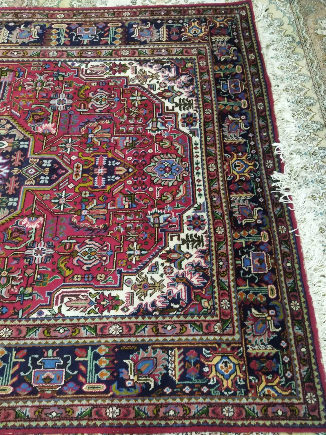 فرش دستباف|فرش|ارومیه, |دیوار