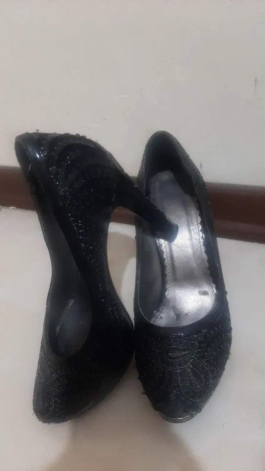 کفش و مانتو|لباس|مشهد, هنرور|دیوار