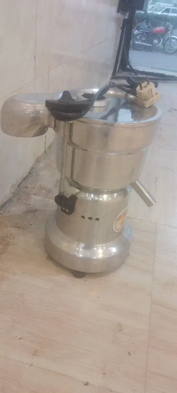 آبمیوه گیری صنعتی هالد صنایع البرز|آبمیوهگیر و آبمرکباتگیر|رشت, شهرک آیت الله منتظری|دیوار