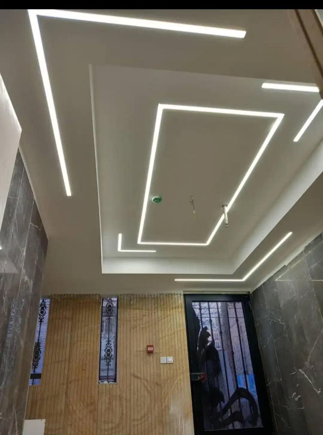 دکوراسیون داخلی کناف ونقاشی وبرقکاری رامتین|خدمات پیشه و مهارت|کرمانشاه, |دیوار