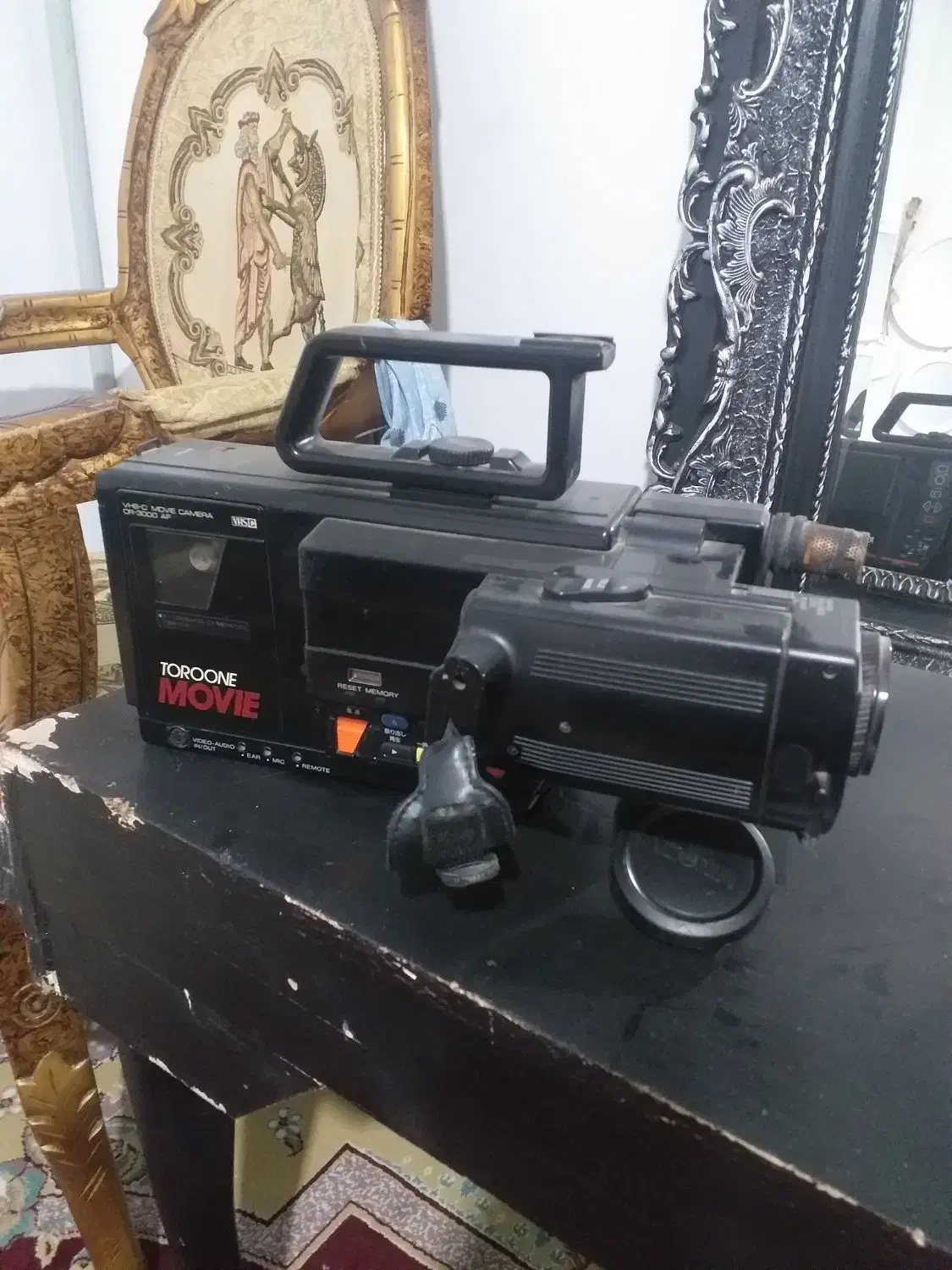 دوربین فیلم برداری|دوربین عکاسی و فیلم‌برداری|هشتگرد, هشتگرد قدیم|دیوار