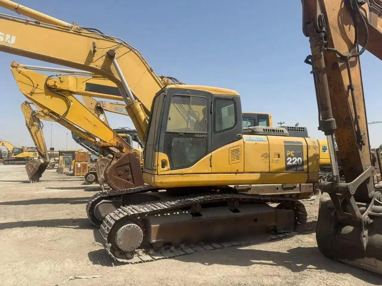 فروش بیل مکانیکی منظقه آزاد|خودرو سنگین|بندر انزلی, شهر صنعتی انزلی|دیوار