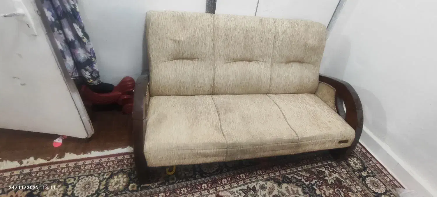 مبل هفت نفره|مبلمان خانگی و میز عسلی|کنارک, |دیوار