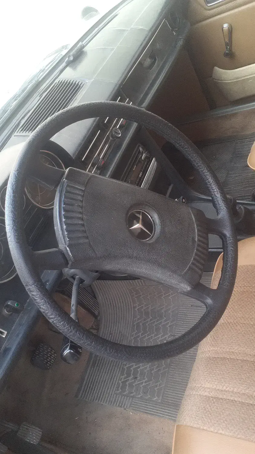 بنز معماری بدون باز سازی دور رنگ|خودرو کلاسیک|اصفهان, ملک|دیوار