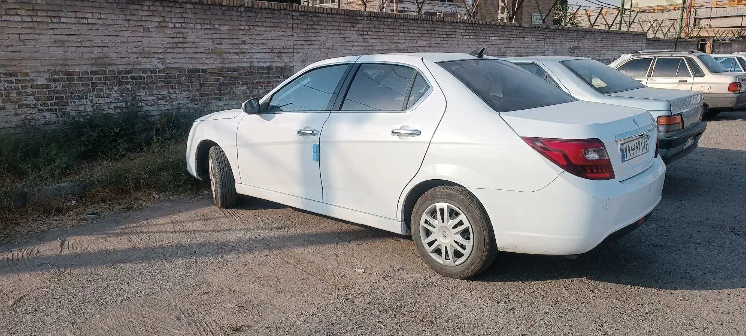 دنا پلاس تیپ یک مدل 1402|خودرو سواری و وانت|مشهد, نرگس (شهرک غرب)|دیوار