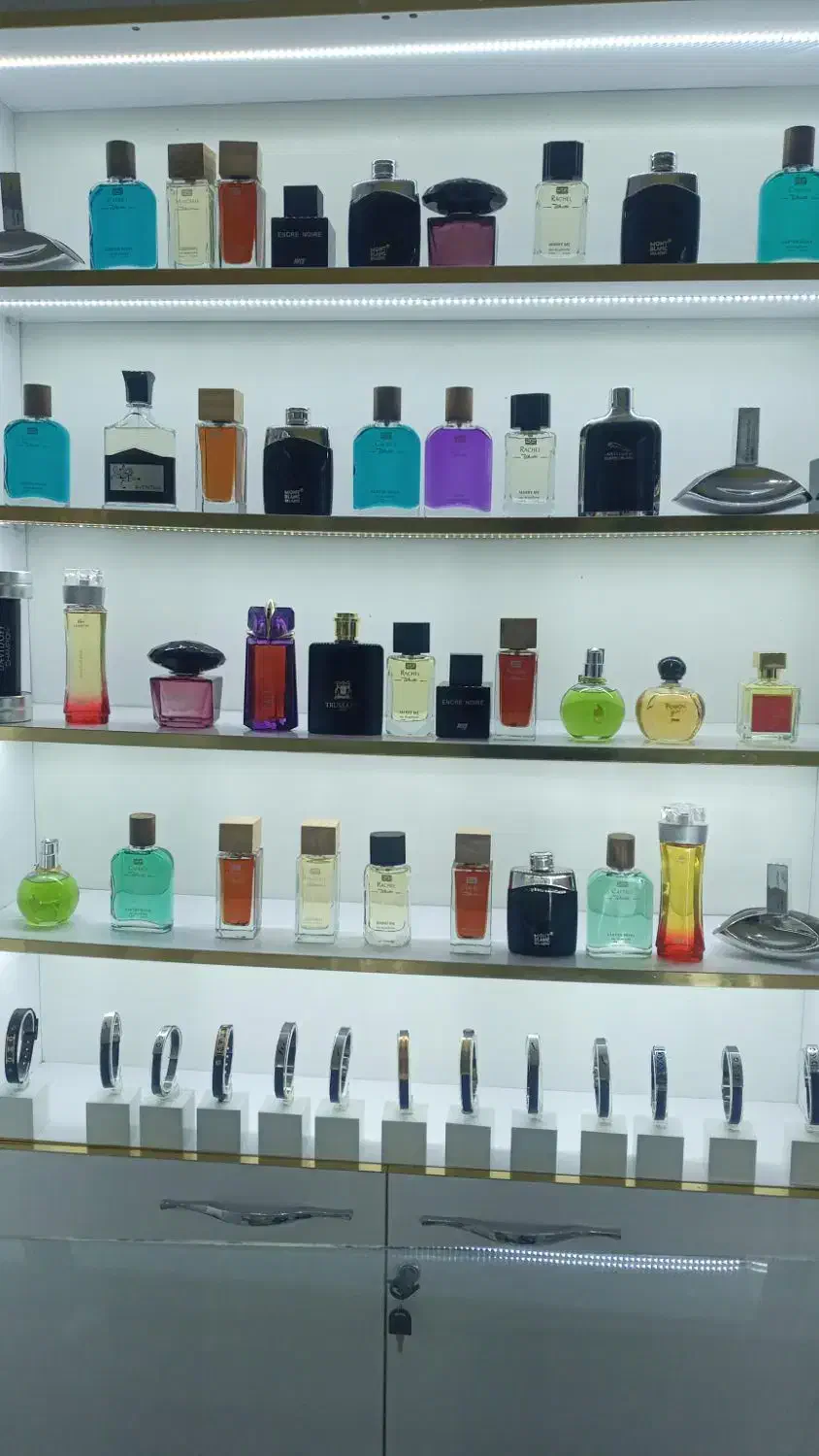 ادکلن با قیمت مناسب|آرایشی، بهداشتی، درمانی|بیرجند, |دیوار