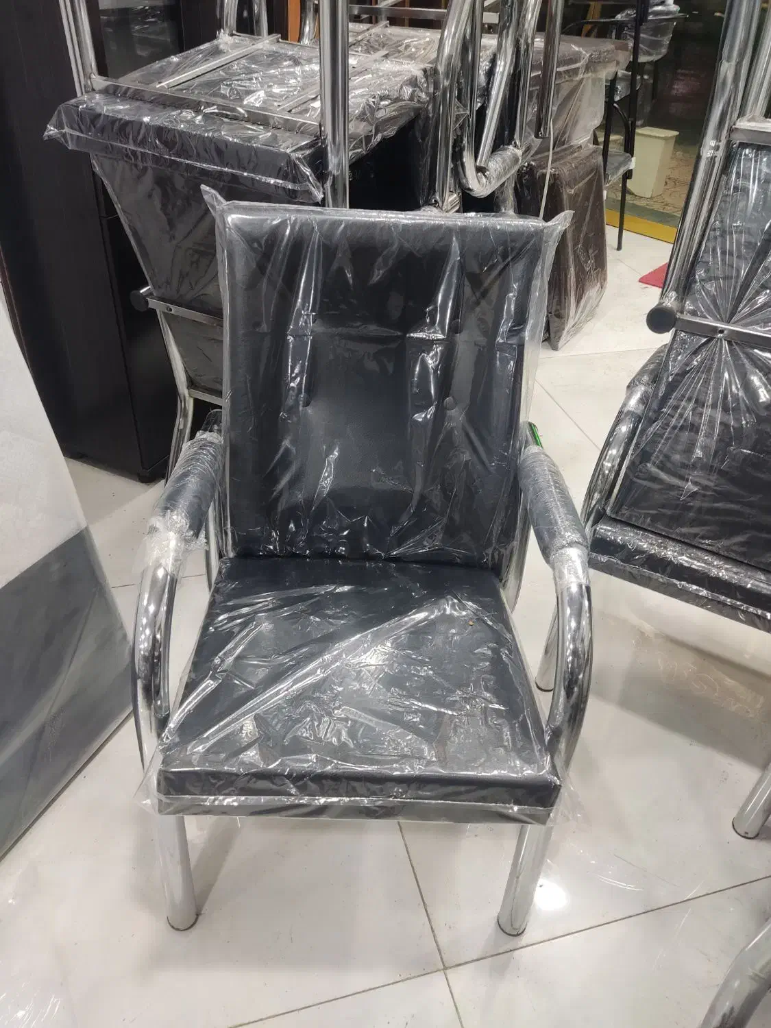 صندلی انتظار|مبلمان اداری|سراب, |دیوار