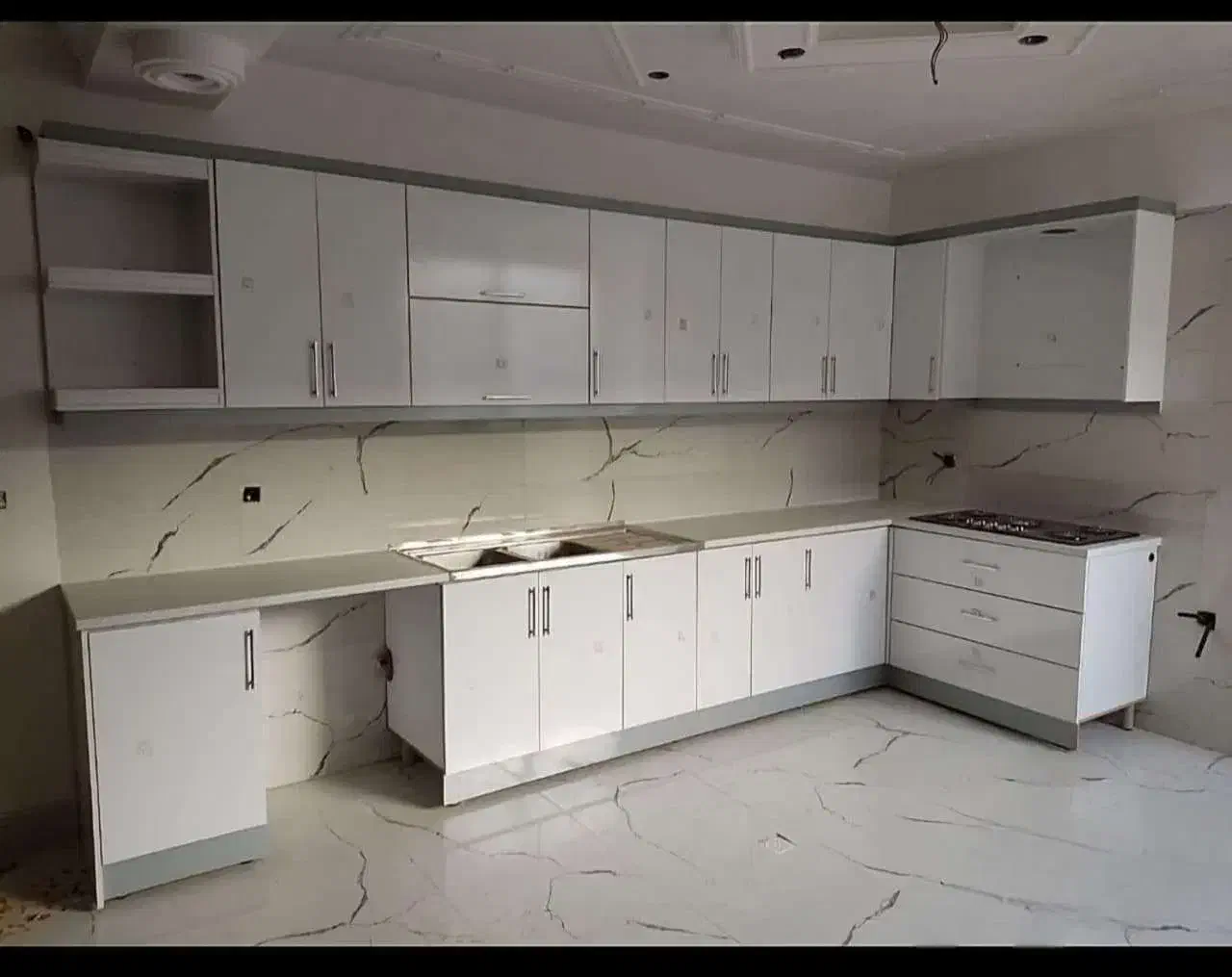 کابینت طراحی متفاوت هایگلاس اقتصادی|مصالح و تجهیزات ساختمان|کبودرآهنگ, |دیوار